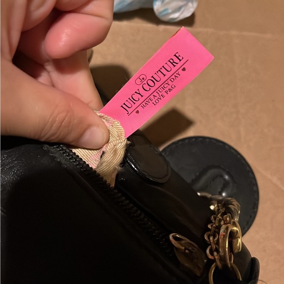 Juicy Couture Black Sidekick Bag - Picture 4 of 8